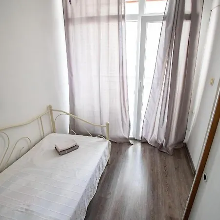 Kaja- Modern And Cozy Flat In Zamet